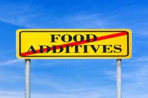 Common Food Additives Linked to Bowel Diseases and Metabolic Syndrome, Study Shows