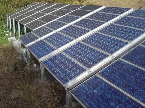 Will Solar Panels Kill the Utility Companies?