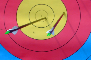 arrow target wikimedia