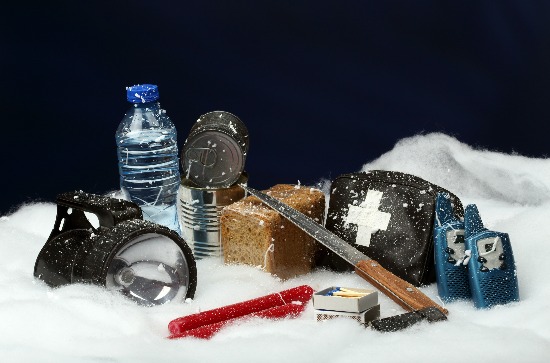 Here's a great checklist for preppers getting ready for Fall and Winter emergencies.