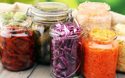 Fermented Foods: Kick Your Health Up a Notch Naturally + 10 Healthy Ready Nutrition Recipes!