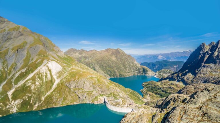 Nant de Drance used existing dam and reservoir infrastructure, with the majority of the building work carried out underground -- limiting its impact on the landscape.
