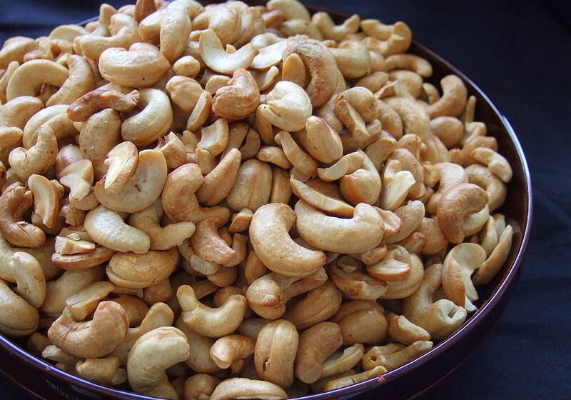 Cashew_nuts