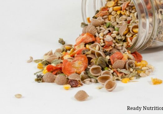 These dry soup mixes are perfect for busy week days! #ReadyNutrition #PrepperPantry