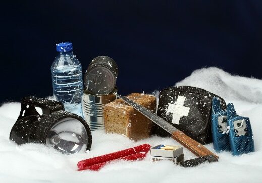 Here's a great checklist for preppers getting ready for Fall and Winter emergencies.