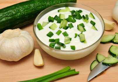 Yoghurt with the cucumber and with chives.